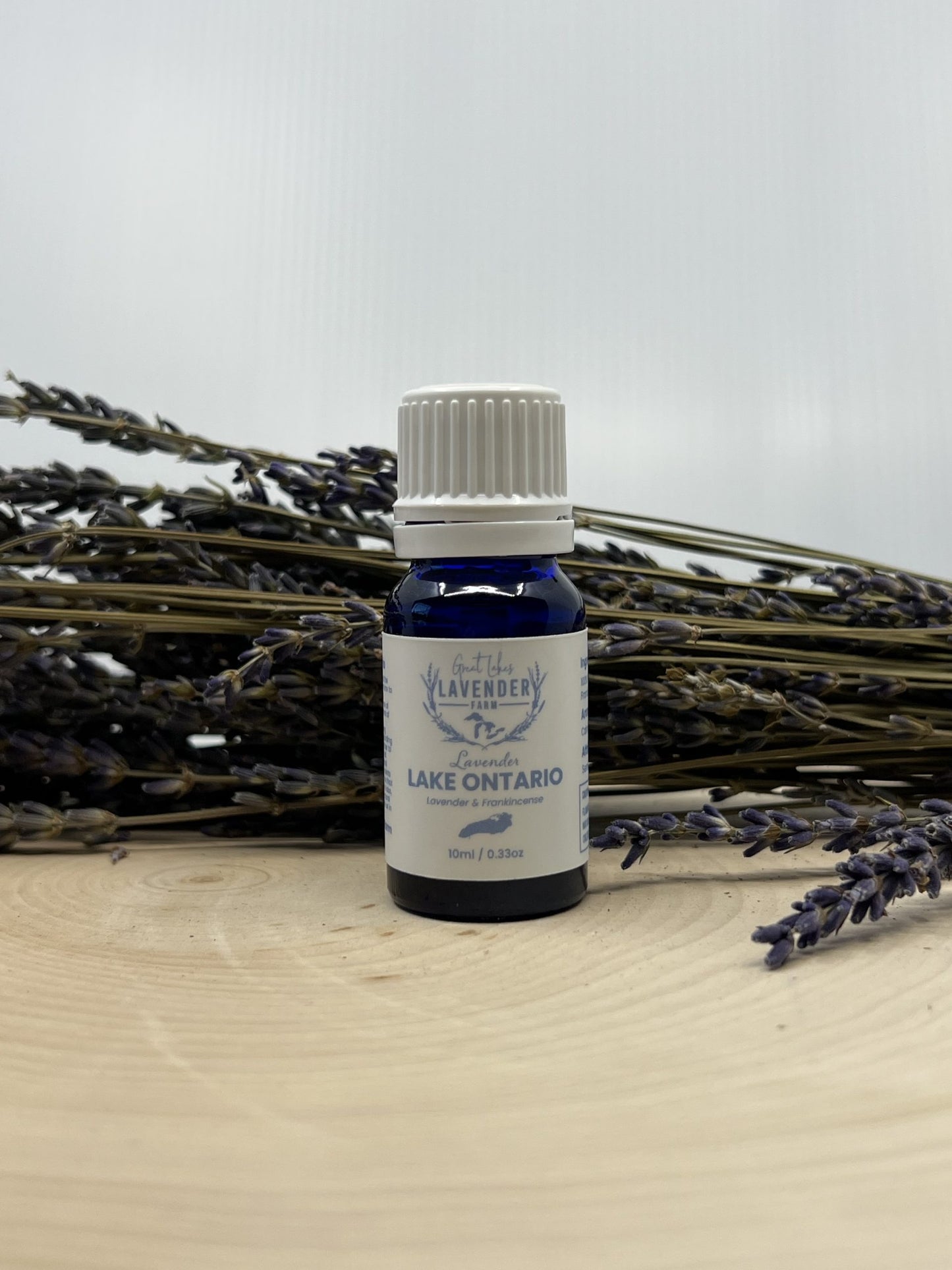 Lavender Lake Ontario Essential Oil - Lavender & Frankincense - 10ml - Great Lakes Lavender Farm